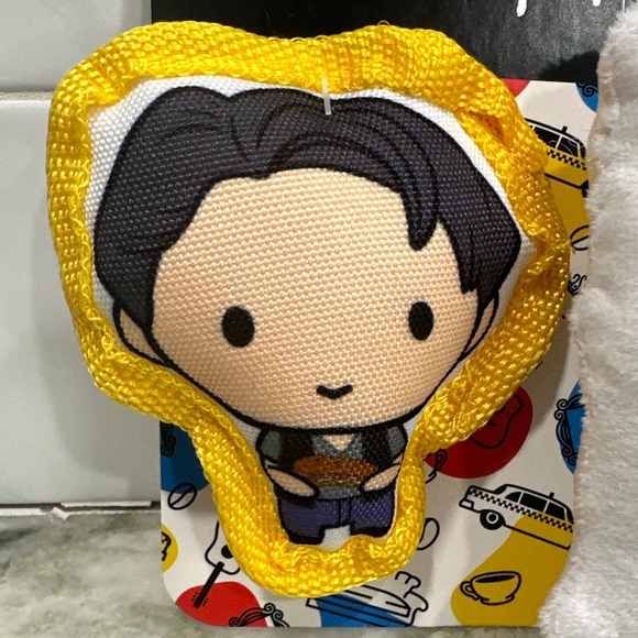 Friends TV Series 3 Pack SQUEAKER DOG TOYS Joey, Ross & Marcel, Hug And Roll NEW - Picture 3 of 6